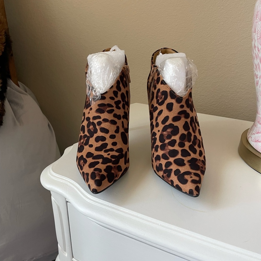 DSW Journee Collection Demmi Bootie